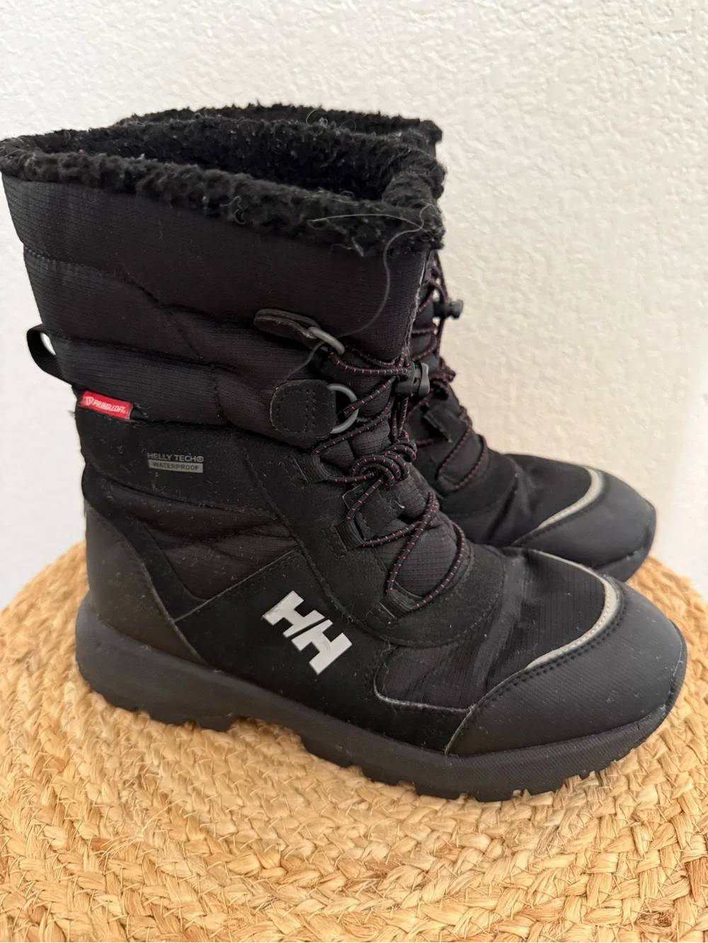 Helly Hansen Kids Black Insulated Snow Boots with Faux-Fur Cuff Size 4
